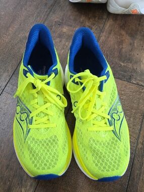 SAUCONY SPEED 5